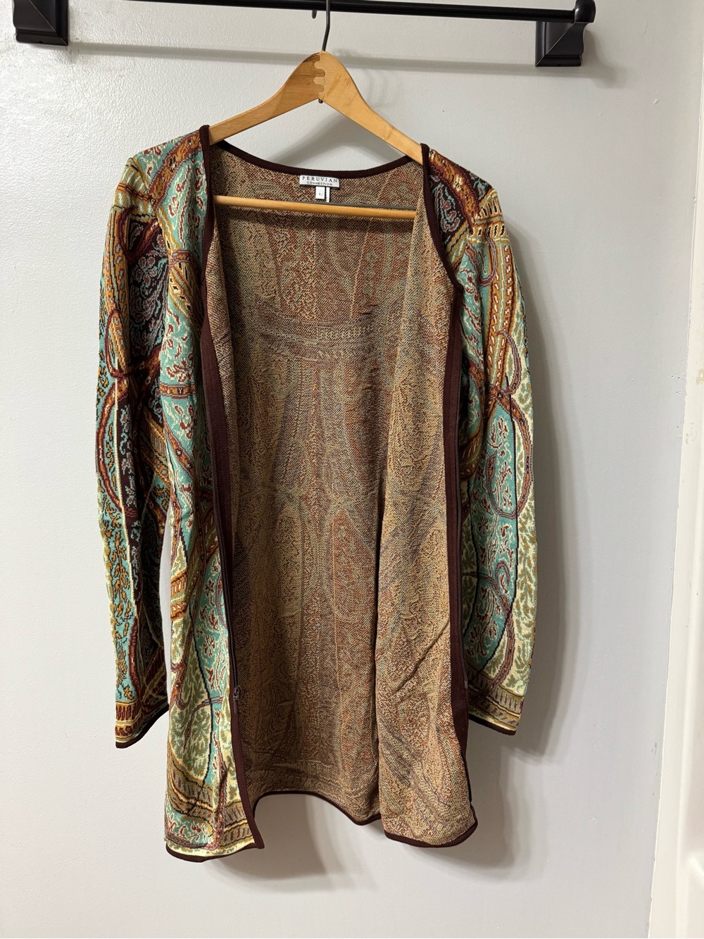 Peruvian Collection Cardigan - Picture 4 of 6